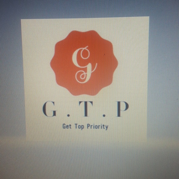 Meet your Posh Ambassador, Candice - Picture 12 of 12